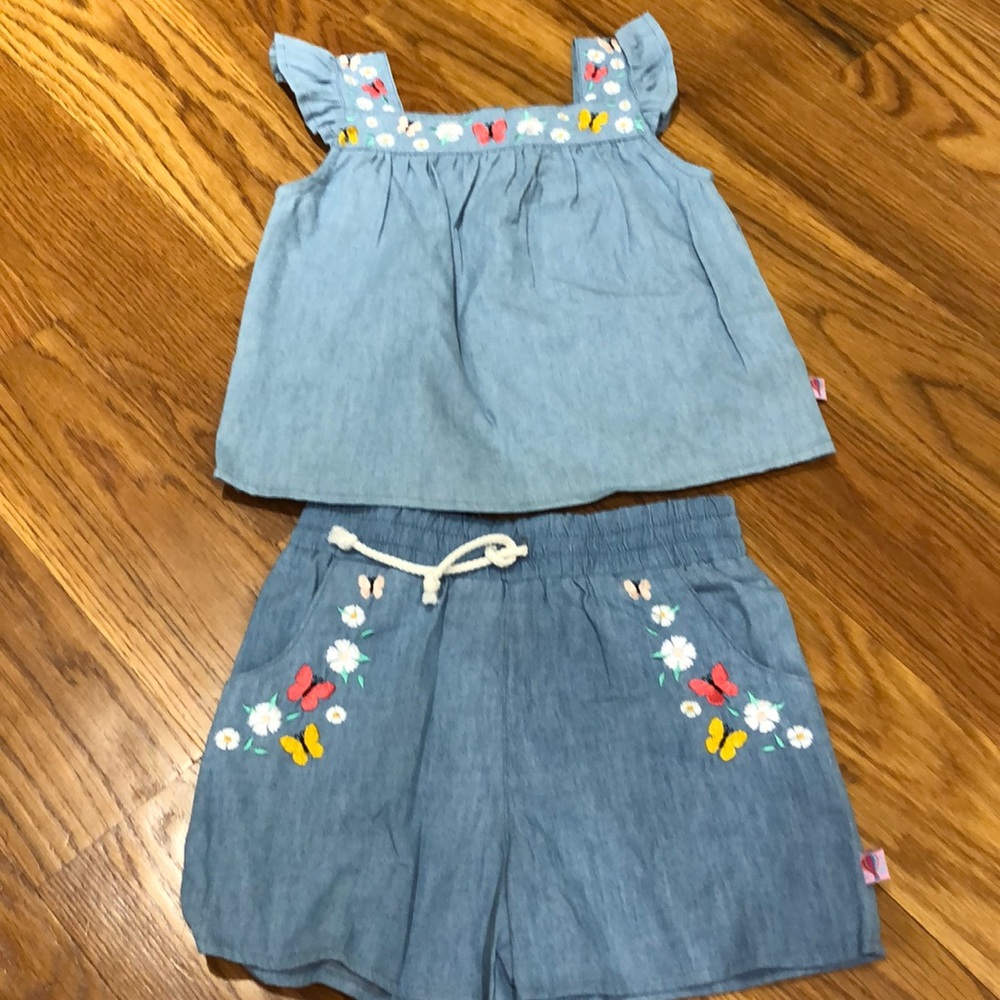 Never been worn outfit